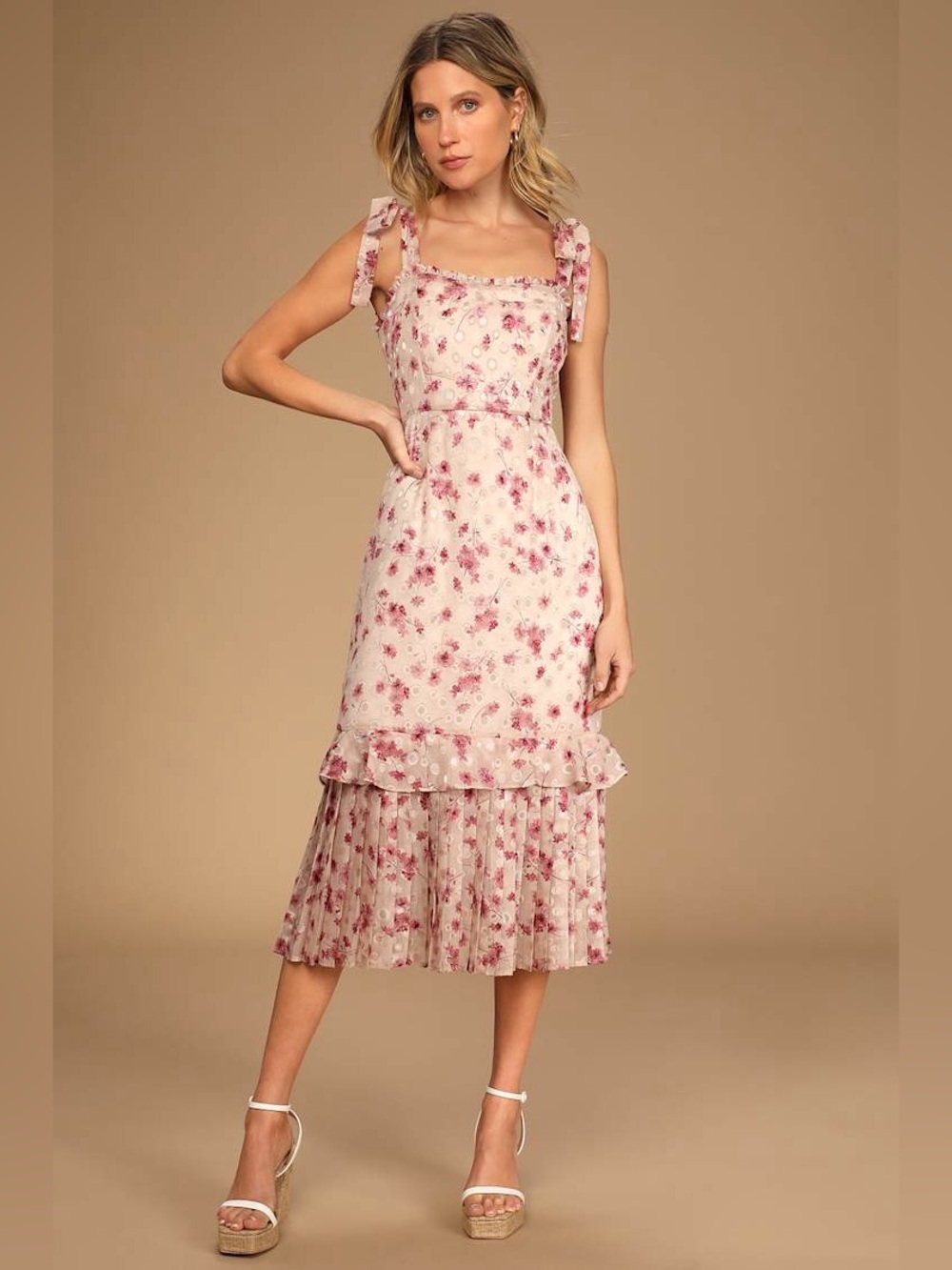 NEW LULUS TAUPE FLORAL TIERED MIDI DRESS - Picture 2 of 8
